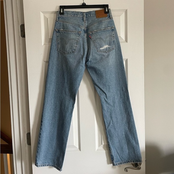 Levi’s 90’s 501 - Picture 2 of 3